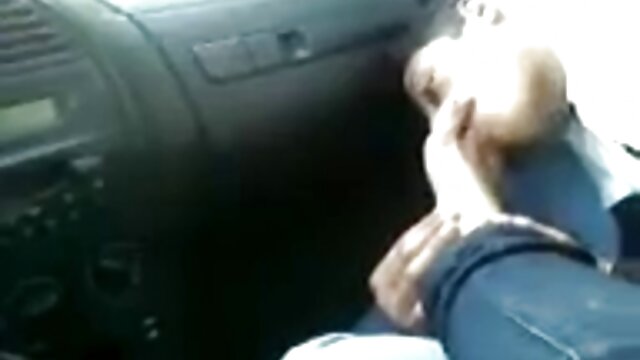 تريد التلميذة أن يسيطر سكس مدبلج جديد عليها أستاذ مراهق