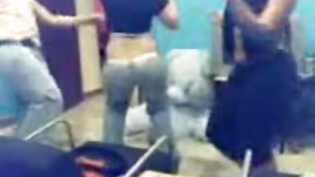 تربية سكس جوردي جديد مايا وولف معاقبة بوسها ضيق سخيف جنسيا