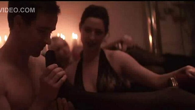 لقد دفعت قضيبي الكبير بعد سكس سحاق مترجم جديد القبض عليها وهي تستمني