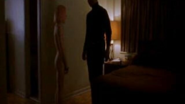 يتلقى المراهقون اللاتينيون حيوانات منوية كبيرة من الغنائم الكروية سكس اخوات مترجم جديد