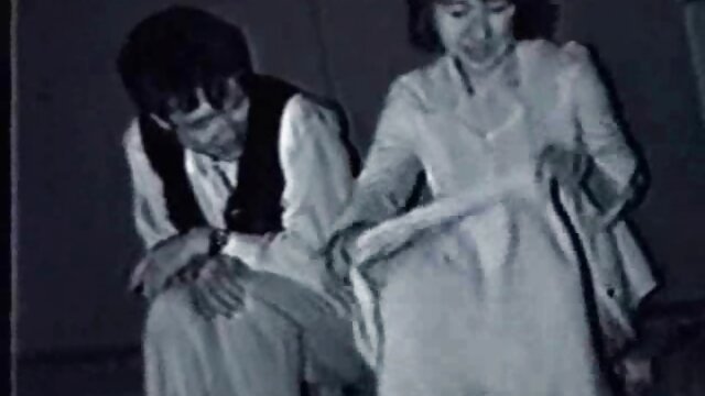 الأخوات الناضجة مرح StepComrade's Dirty Surprise سكس اجنبي مترجم عربي جديد Secret