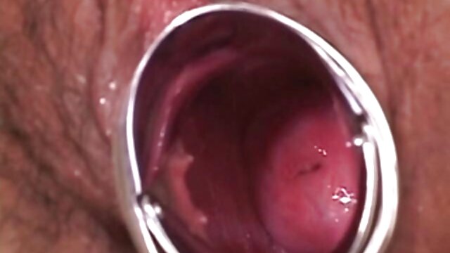 امرأة سمراء شابة أفيري هايز تنقع دسارًا افلام سكس جديده مترجمه واضحًا في البصق وتسحب لعبة ملساء فوق مؤخرتها