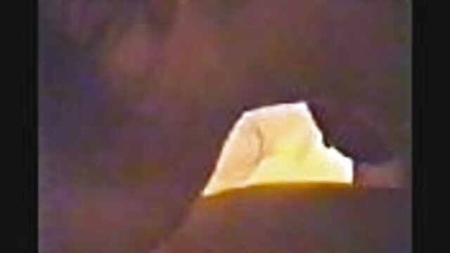 أحمر الشعر جبهة مورو والشقراء في سن المراهقة الجنس سكس عالمي مترجم جديد الثلاثي على السرير